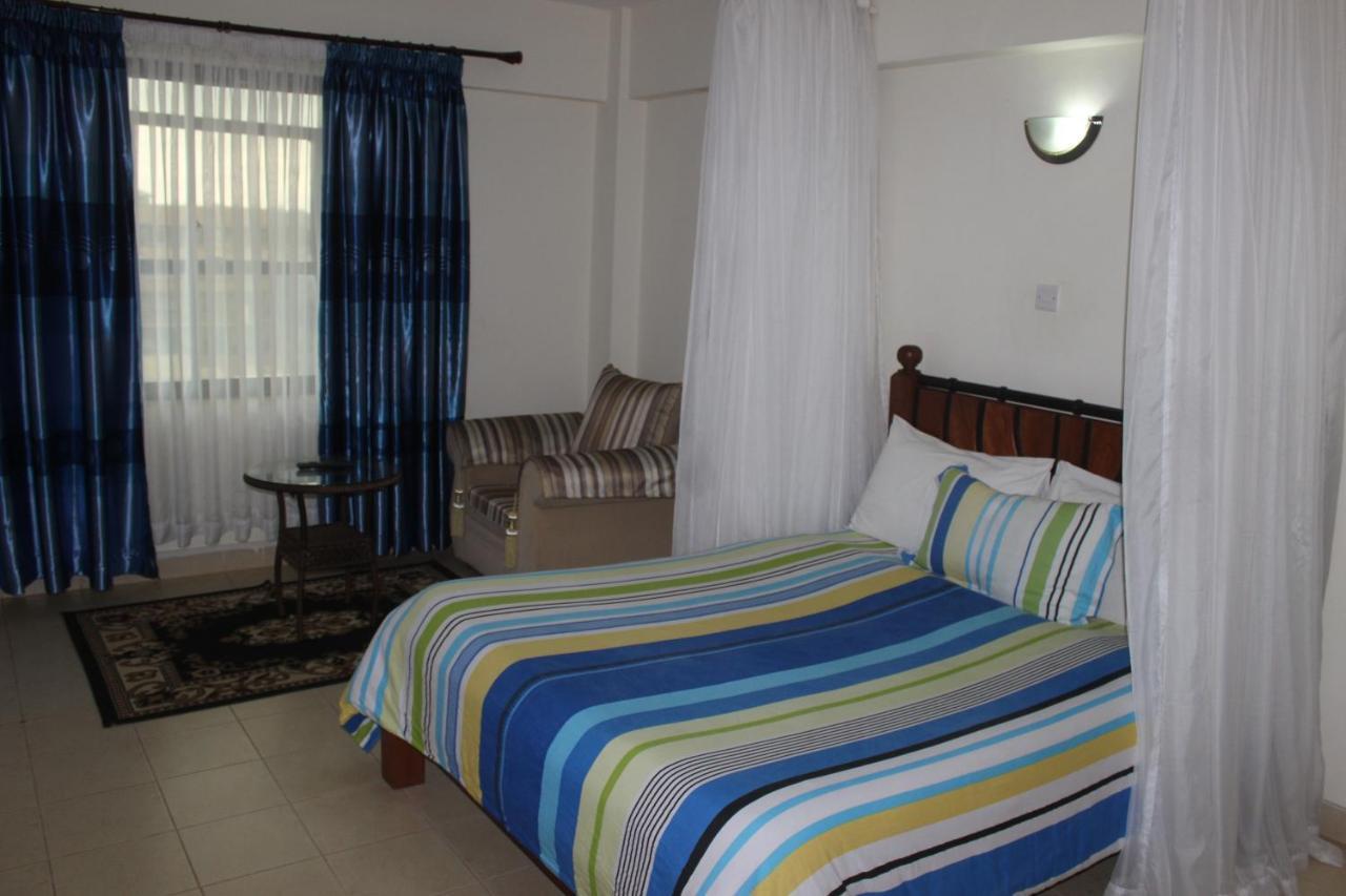Meru Paramount Exterior foto